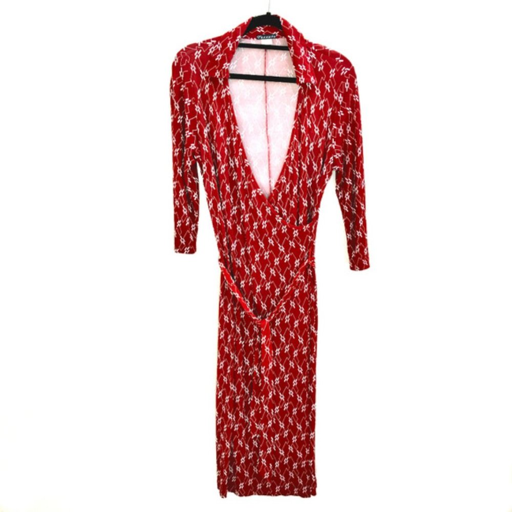 Tessuto Red Dress Wrap w/Belt, USA made, EUC